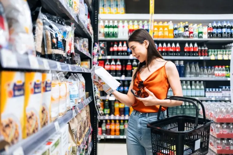 Retail shopping aisle